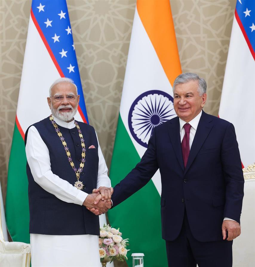 PM receives Uzbekistan’s highest state honour, ‘Oliy Darajali Do’stlik’ Order in Tashkent, Uzbekistan 