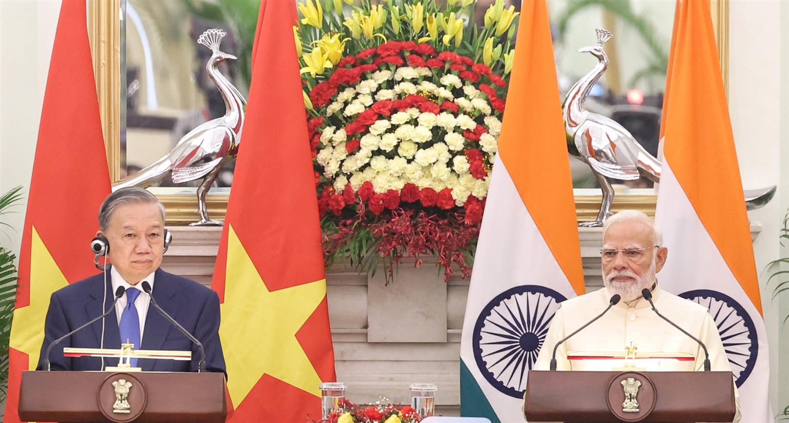 PM addressing the joint Media Statement at Hyderabad House, in New Delhi 