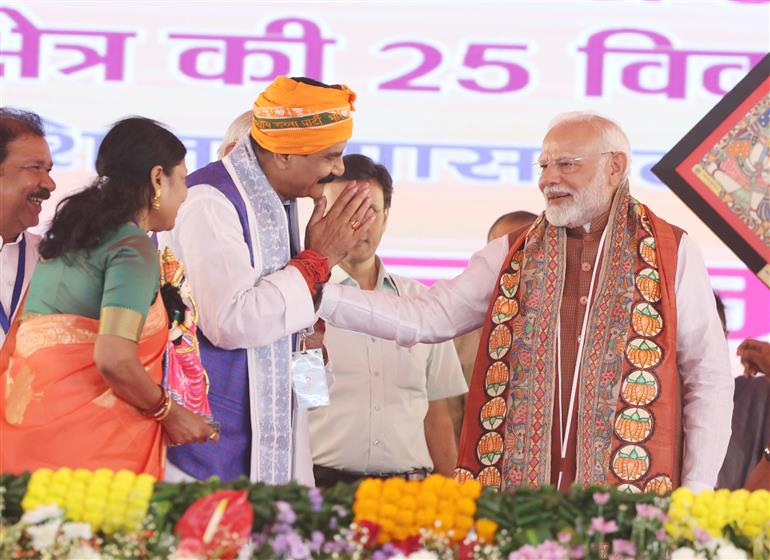 PM at the inauguration, laying foundation stone and dedication to the nation multiple development projects worth around Rs 12,100 crore at Darbhanga, in Bihar on November 13, 2024.