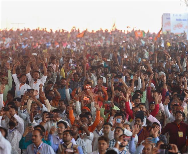 Gathering at the inauguration, laying foundation stone and dedication to the nation multiple development projects worth around Rs 12,100 crore at Darbhanga, in Bihar on November 13, 2024. PM addressing on the occasion.