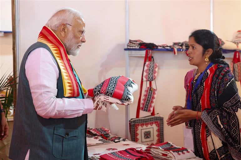 PM visits an exhibition at Jamui, in Bihar on November 15, 2024.