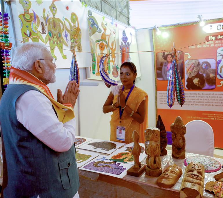 PM visits an exhibition at Jamui, in Bihar on November 15, 2024.