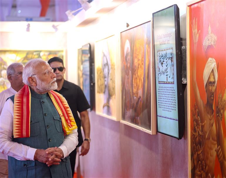 PM visits an exhibition at Jamui, in Bihar on November 15, 2024.