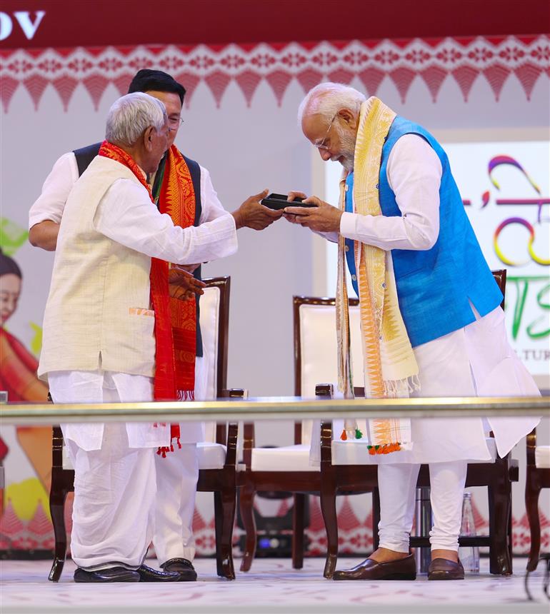 PM graced the inauguration of 1st ‘Bodoland Mohotsov’ at SAI Indira Gandhi Sports Complex, in New Delhi on November 15, 2024.