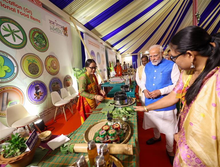 PM took a walkthrough of exhibition showcased at the inauguration of 1st ‘Bodoland Mohotsov’ at SAI Indira Gandhi Sports Complex, in New Delhi on November 15, 2024.