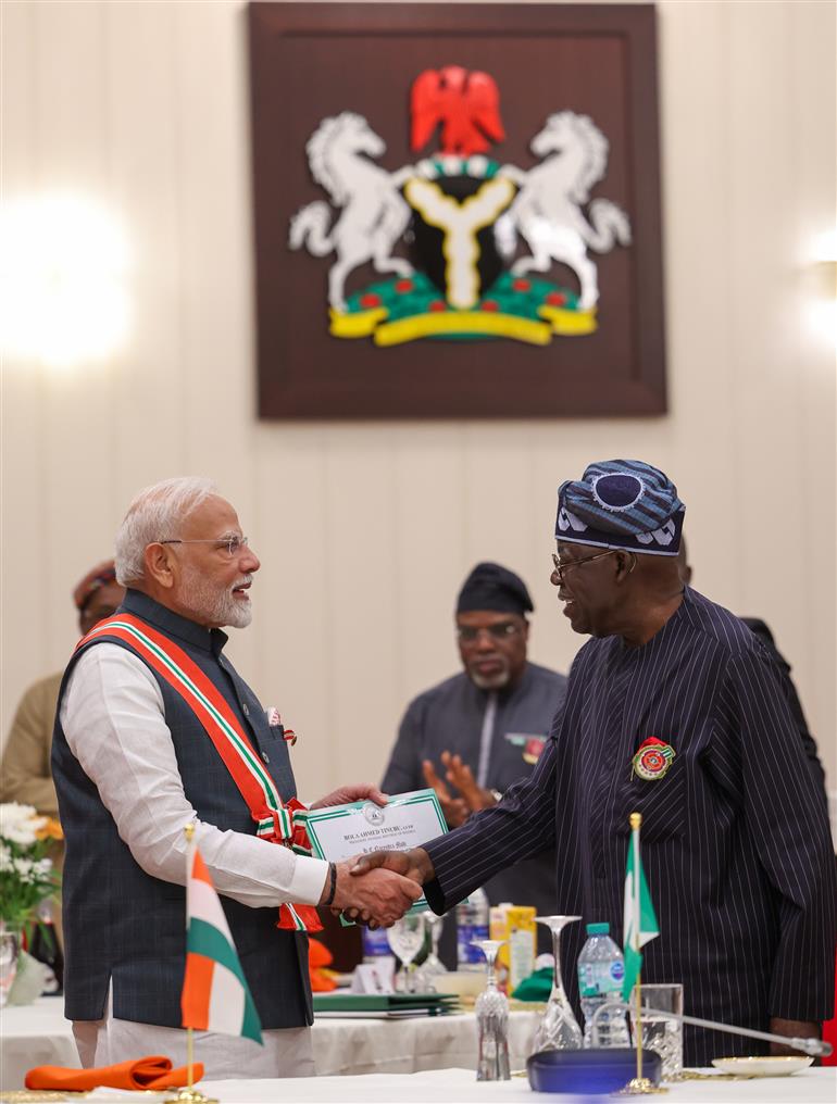 PM receives Nigeria’s 2nd highest honour - ‘Grand Commander of the Order of the Niger’ award at Abuja, in Nigeria on November 17, 2024.