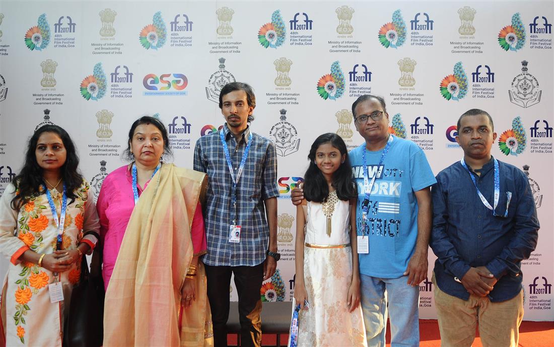 The Director, Ajay Kurane, Child Actor, Aryan Kurane, Editor, Amit Patil, Music composer, Mandar Khare, Assistant Director, Sachin Warke of the Non Feature Film “Baluta”, at the Red Carpet, during the 48th International Film Festival of India (IFFI-2017), in Panaji, Goa on November 21, 2017.:Ministry of Information & Broadcasting