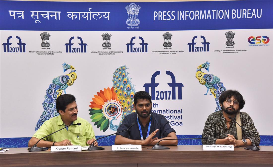 The Director Amartyya Bhattacharyya of the Feature film “Khyanikaa” and Director Rohan Kanawade of the Non Feature Film “Khidkee” at a press conference, during the 48th International Film Festival of India (IFFI-2017), in Panaji, Goa on November 22, 2017.:Ministry of Information & Broadcasting