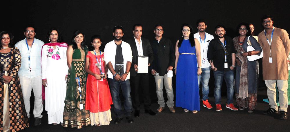 The Director and Writer Manouj Kadaamh with the Cast and Crew of the film KSHITIJ-A HORIZON at the Presentation, during the 48th International Film Festival of India (IFFI-2017), in Panaji, Goa on November 23, 2017. :Ministry of Information & Broadcasting