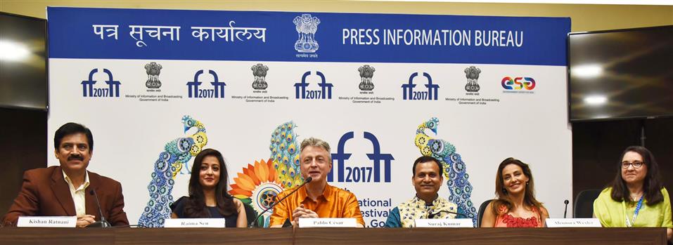 The Director of the film THINKING OF HIM Pablo Cesar, Co-Producer Suraj Kumar, Aleonora Wexler and Raima Sen, at a press conference, during the 48th International Film Festival of India (IFFI-2017), in Panaji, Goa on November 28, 2017.:Ministry of Information & Broadcasting