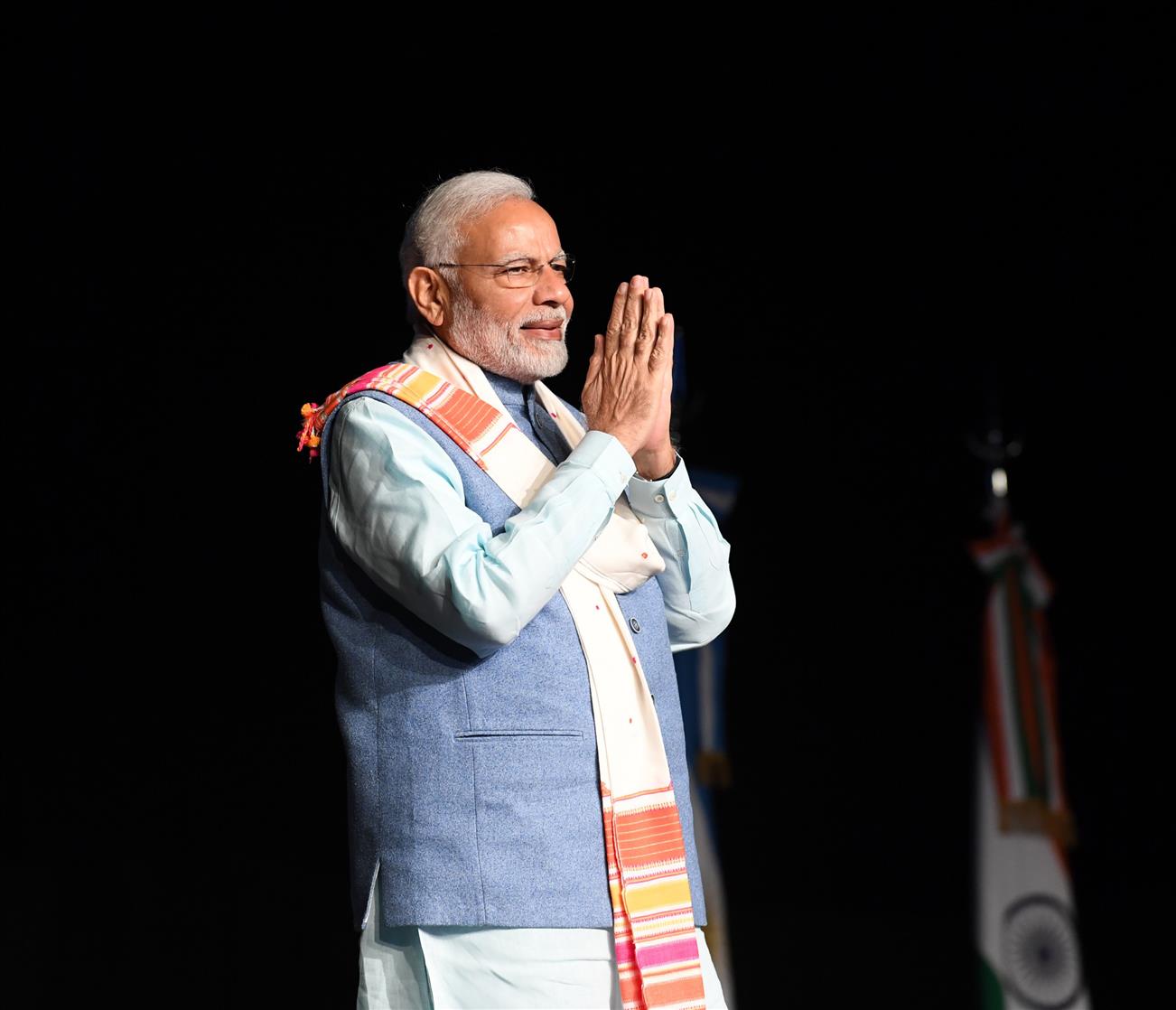 प्रधानमंत्री श्री नरेन्द्र मोदी ने 29 नवंबर, 2018 को अर्जेन्टीना के ब्यूनस आयर्स में 'शांति के लिए योग' कार्यक्रम में शिरकत की।:Prime Minister