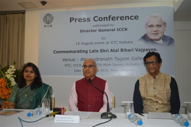 Vice President of India, Shri Venkaiah Naidu is visiting Kolkata on Friday (August 16, 2019), to inaugurate life-size painting of former Prime Minister of India, Shri Atal Behari Vajpayee who happened to be the President of ICCR for a long time. Before that a press conference was organized by ICCR to disclose some important facts on the same. Here is the glimpses of that meet.