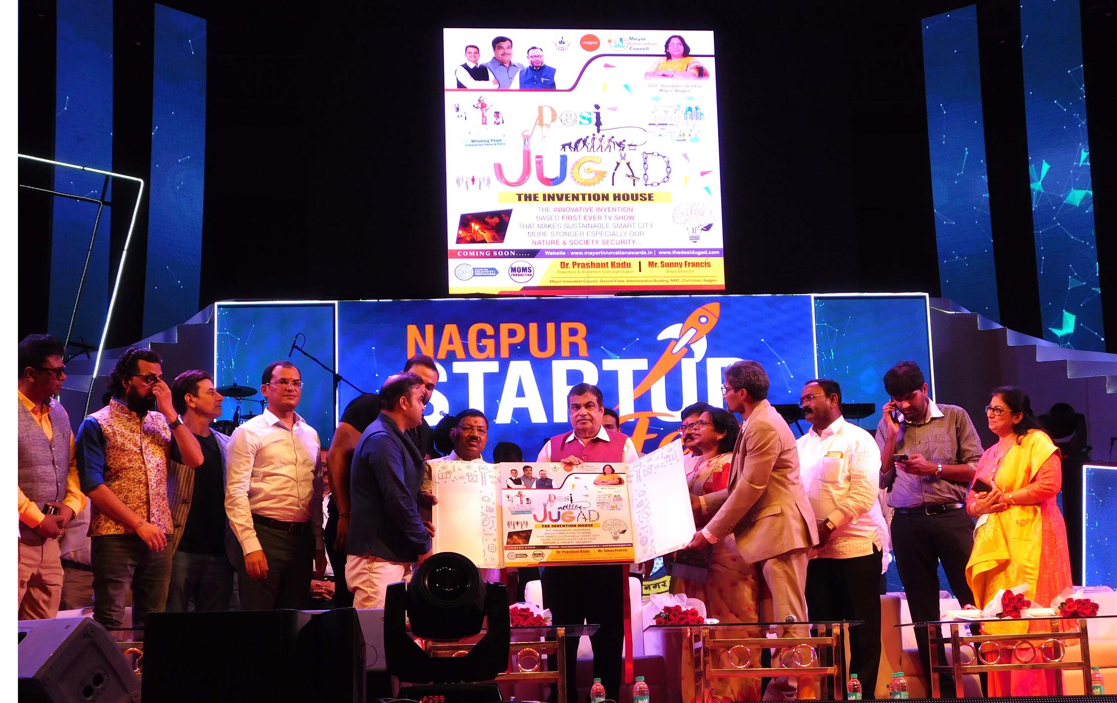 The Union Minister for Road Transport & Highways and Micro, Small & Medium Enterprises, Shri Nitin Gadkari addressing on the occasion of  inauguration of Start up fest orgnised by Nagpur Municipal Corporation  in Nagpur  on  24 August 2019.