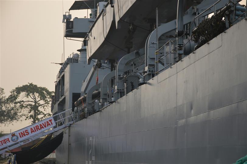 As part of Navy week celebration Indian Naval Ship Airavait is 'Open to Visitors' at the Kidderpore Dock ,Kolkata 14/12/2019