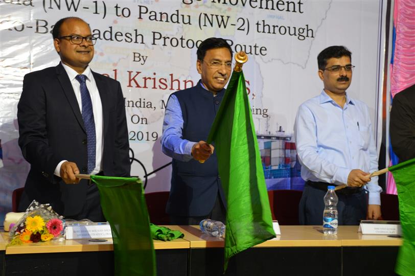 Shri Gopal Krishna, Secretary, Ministry of Shipping (middle) flagging off first ever movement of containerised cargo on Brahmaputra (National Waterway-2) via video conference at Deep Bhawan, Taratolla, Kolkata on November 4, 2019.