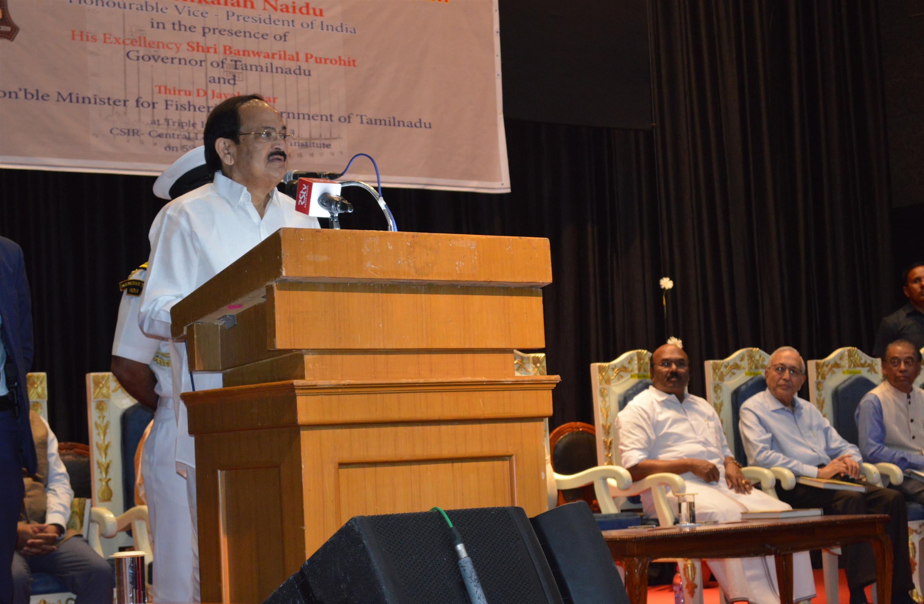 Vice President of India Shri M. Venkaiah Naidu addressing the gathering after releasing the monograph on 'Musical Excellence of Mridangam' at an event organised at CLRI Chennai. 