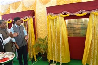 Union Minister of State for Shipping (Independent Charge) and Chemicals & Fertilizers Shri Mansukh Mandaviya is launching Paved Storage Yard at the Chennai Port today (14.11.19)
