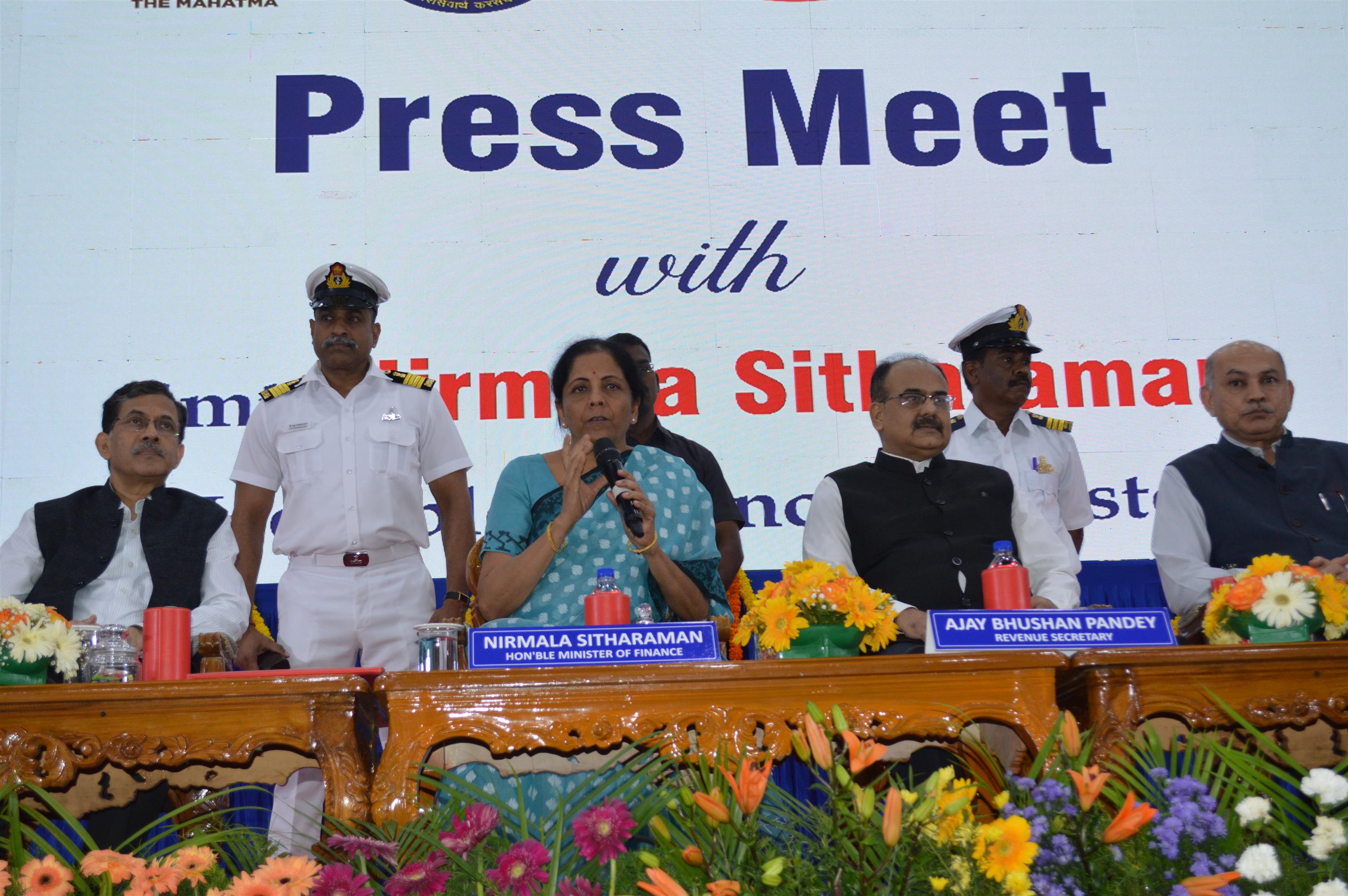 Union Finance Minister Smt. Nirmala Sitharaman addressing the media after her interaction with tax officials and traders & industrialists at Chennai, Tamil Nadu