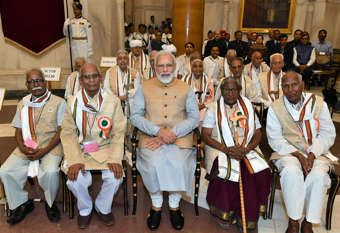 The Prime Minister, Shri Narendra Modi with the Freedom Fighters, during the ‘At Home’ function, hosted by the President, Shri Ram Nath Kovind, on the occasion of 77th Anniversary of the Quit India Movement, at Rashtrapati Bhavan, in New Delhi on August 09, 2019.