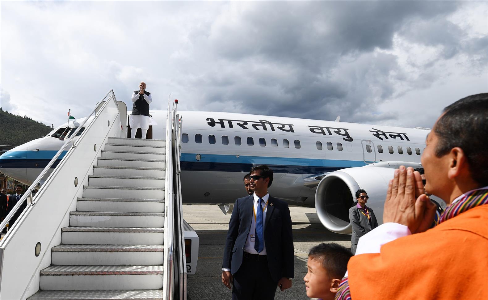 The Prime Minister, Shri Narendra Modi emplanes for Delhi after concluding the two-day Bhutan visit, on August 18, 2019.