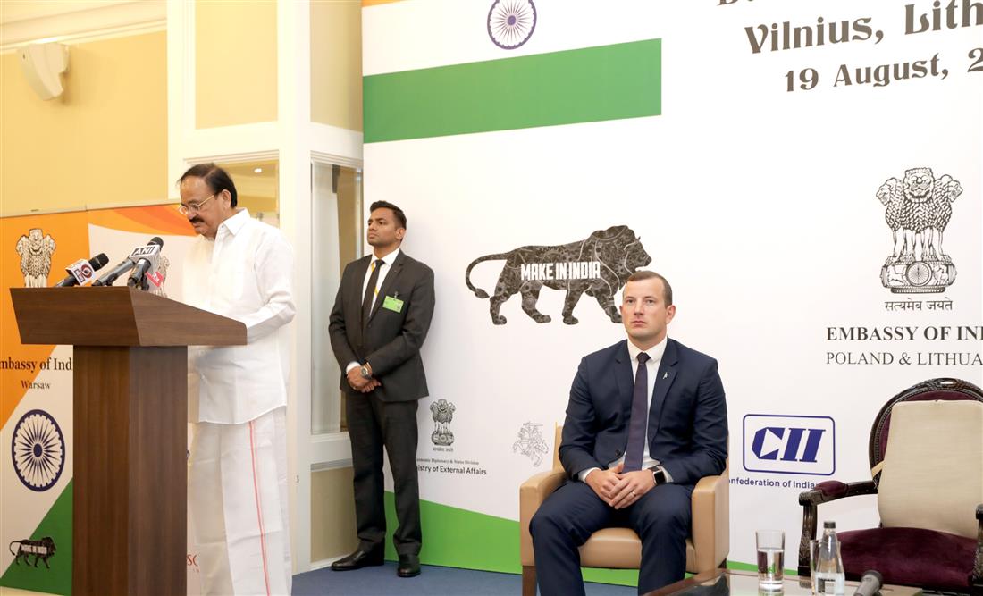 The Vice President, Shri M. Venkaiah Naidu addressing the gathering at the India-Lithuania business forum, in Vilnius, Lithuania on August 19, 2019.