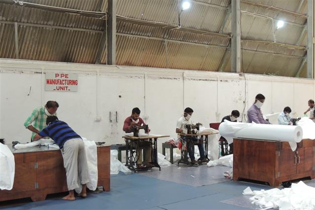 Stitching of PPE Kits going on in Kharagpur Workshop and Divisional Unit under Divisional Railway Manager, Kharagpur.