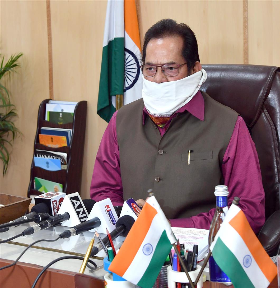 The Union Minister for Minority Affairs, Shri Mukhtar Abbas Naqvi addressing a press conference, in New Delhi on April 21, 2020. 