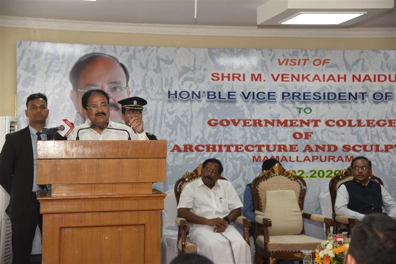 The Vice President of India, Shri M. Venkaiah Naidu interacting with the students, teachers and staff of the Government College of Architecture and Sculpture in Mamallapuram, Tamil Nadu on 28 February, 2020