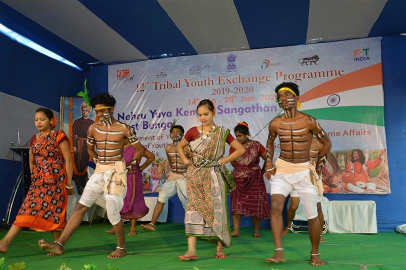 Moments of 12th Tribal Youth Exchange Programme, held at Kolkata on January 17, 2020 organized by Nehru Yuva Kendra Sangathan.