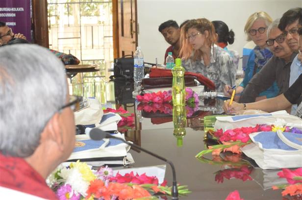 PIB Kolkata Round Table on 'Women's Empowerment' jointly organized by Press Information Bureau, Kolkata and Viswa-bharati University, at Shantiniketan in Bolpur on March 05, 2020