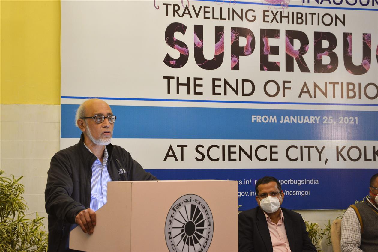 Professor Partha P. Majumder, National Science Chair, Govt. of India speaking at exhibition on “Superbugs: The End of Antibiotics?” organized to create awareness about Antibiotic Resistance and help develop public understanding of the issue in Science City, Kolkata on January, 25,2021.