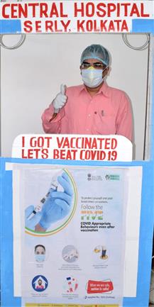 COVID-19 Vaccination at South Eastern Railway Central Hospital, Garden Reach today (29.01.2021).
