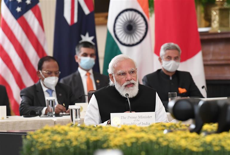 प्रधानमंत्री श्री नरेन्द्र मोदी 24 सितंबर, 2021 को वाशिंगटन डीसी, अमेरिका में क्वाड शिखर सम्मेलन को संबोधित करते हुए।:Prime Minister
