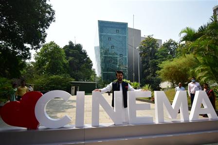 Union Minister for Information & Broadcasting Shri Anurag Thakur visits the National Museum of Indian Cinema (NMIC) located at the Films Division Complex on Pedder Road, Mumbai, today