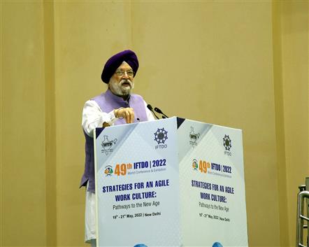 The Union Minister for Petroleum & Natural Gas, Housing and Urban Affairs, Shri Hardeep Singh Puri addressing at the 49th IFTDO World Conference and Exhibition, in New Delhi on May 21, 2022.