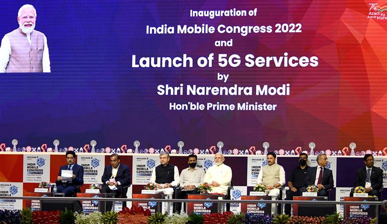 PM at the inauguration of 6th edition of India Mobile Congress and launch of 5G Services, in New Delhi on October 01, 2022.