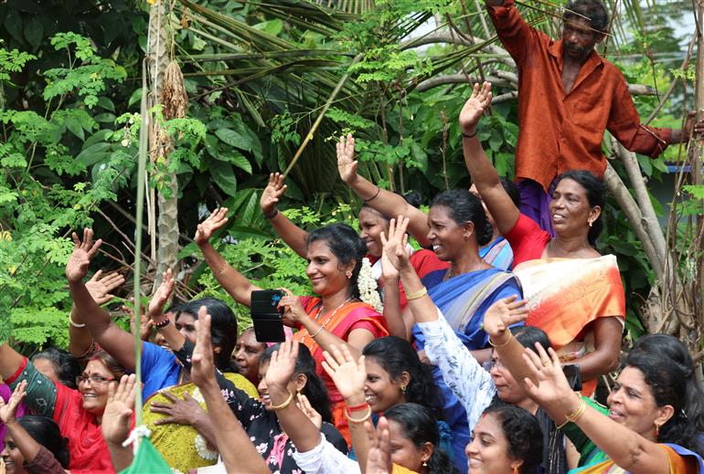 PM being welcomed by people at Thiruvananthapuram, in Kerala on April 25, 2023.