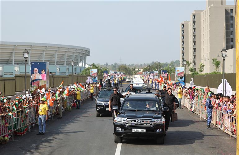 PM being welcomed by people at Silvassa, in Dadra and Nagar Haveli on April 25, 2023.