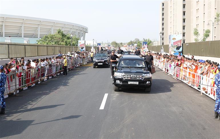 PM being welcomed by people at Silvassa, in Dadra and Nagar Haveli on April 25, 2023.