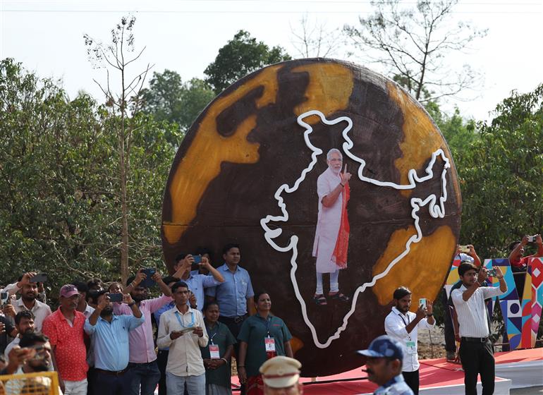 PM being welcomed by people at Silvassa, in Dadra and Nagar Haveli on April 25, 2023.