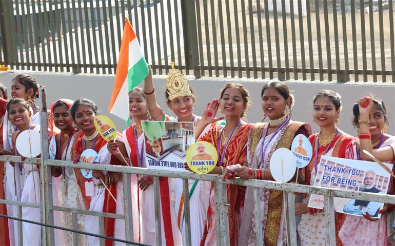 PM being welcomed by people at Silvassa, in Dadra and Nagar Haveli on April 25, 2023.