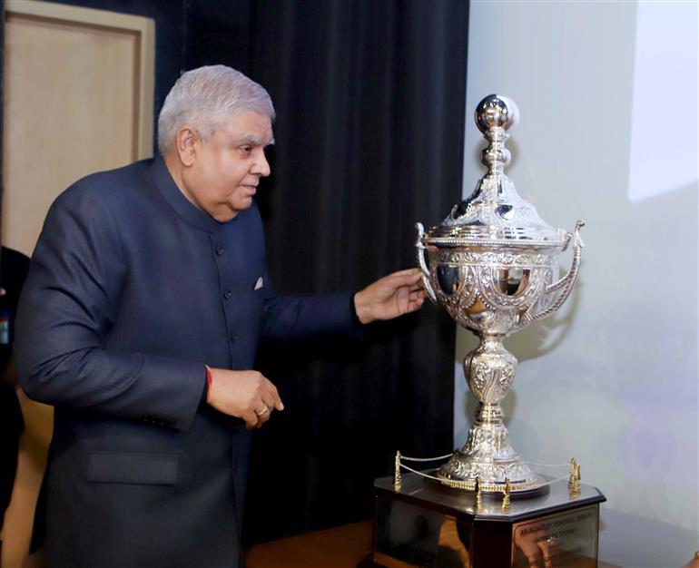 The Vice President, Shri Jagdeep Dhankhar unveiling the Arun Jaitley Memorial Debate Trophy at Shri Ram College of Commerce, University of Delhi, in New Delhi on April 26, 2023.