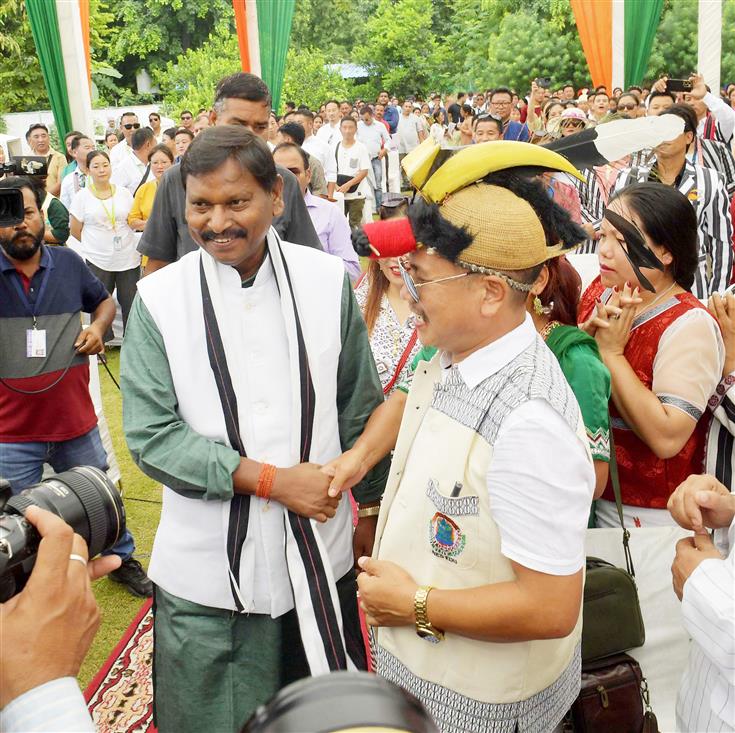 The Union Minister for Tribal Affairs, Shri Arjun Munda interacting with Sarpanches from Border Villages at the Vibrant Village Programme, in New Delhi on August 14, 2023.