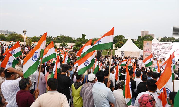 14 अगस्त, 2023 को नई दिल्ली के कनॉट प्लेस में विभाजन विभीषिका स्मृति दिवस के उपलक्ष्य में आयोजित मौन मार्च और प्रदर्शनी की झलकियां।