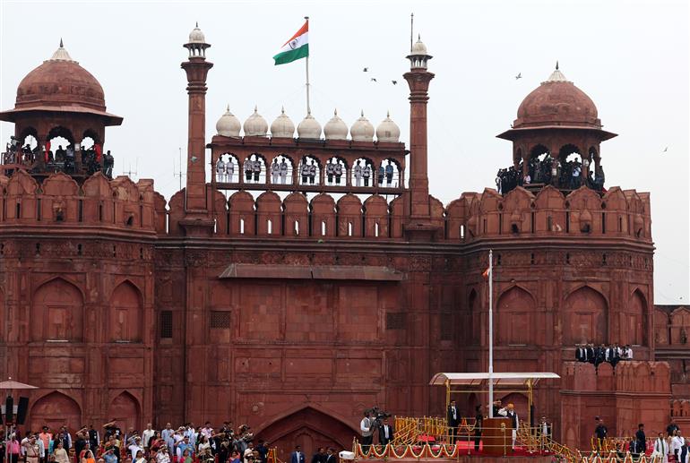 PM unfurling the Tricolour flag at the ramparts of Red Fort on the occasion of 77th Independence Day, in New Delhi on August 15, 2023.