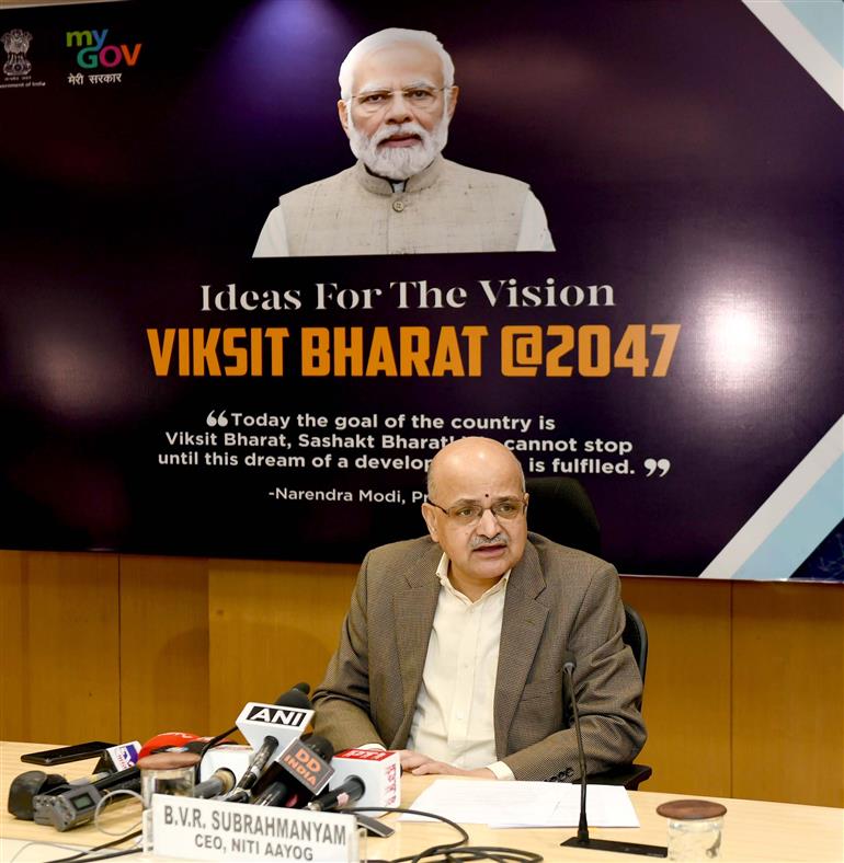 The Chief Executive Officer (CEO), NITI Aayog, Shri BVR Subrahmanyam Briefing the media on ‘Viksit Bharat@2047: Voice of Youth’ Workshop at Niti Bhawan, in New Delhi on December 10, 2023.