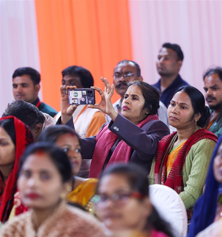 Gathering at Viksit Bharat Sankalp Yatra in Varanasi, Uttar Pradesh on December 17, 2023. PM addressing on the occasion.