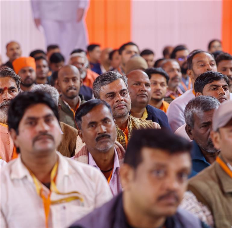 Gathering at Viksit Bharat Sankalp Yatra in Varanasi, Uttar Pradesh on December 17, 2023. PM addressing on the occasion.