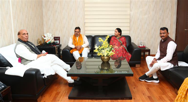 Rajasthan Chief Minister Shri Bhajanlal Sharma and Deputy Chief Ministers Ms Diya Kumari and Dr Prem Chand Bairwa calling on the Union Minister for Defence, Shri Rajnath Singh, in New Delhi on December 17, 2023.