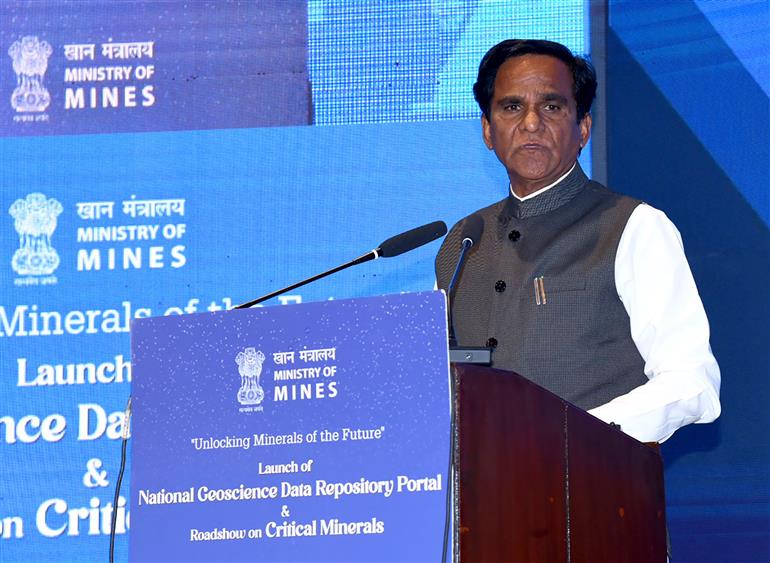 The Minister of State for Railways, Coal and Mines, Shri Raosaheb Patil Danve addressing at the launch of National Geoscience Data Repository Portal & roadshow on Critical Minerals, in New Delhi on December 19, 2023.